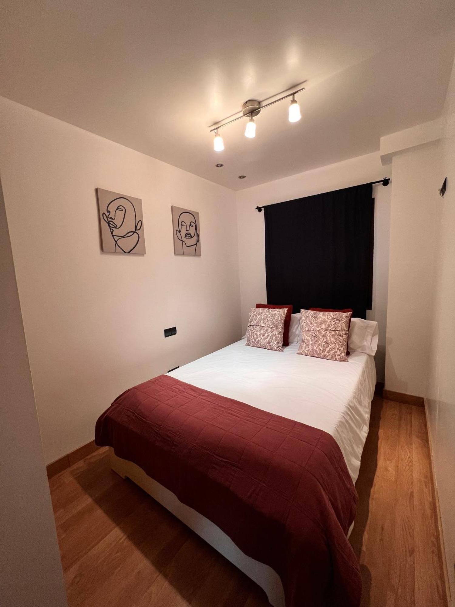 El Botones - Arenal Daire Madrid Dış mekan fotoğraf